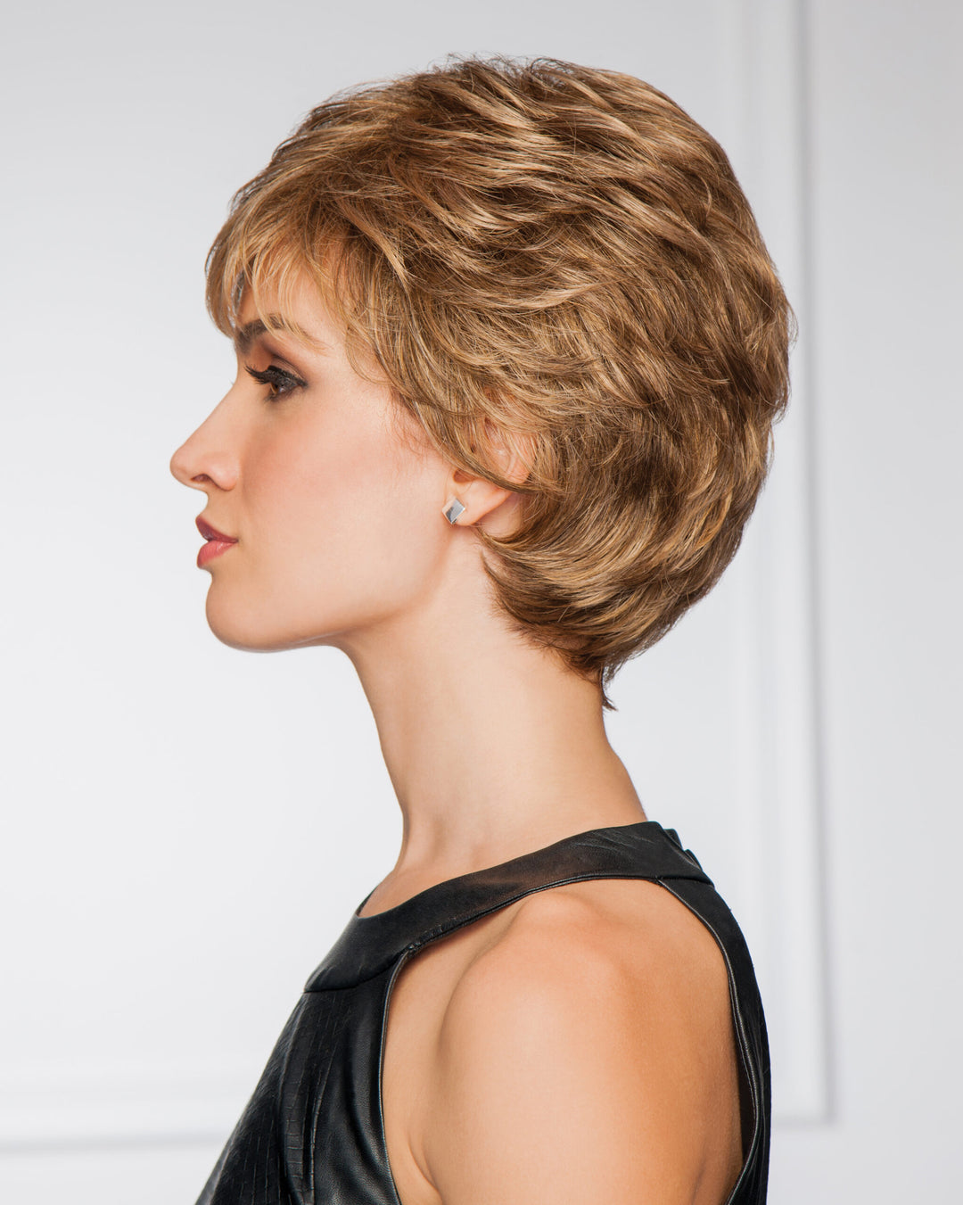 Gabor Upper Cut Wig product photo 4