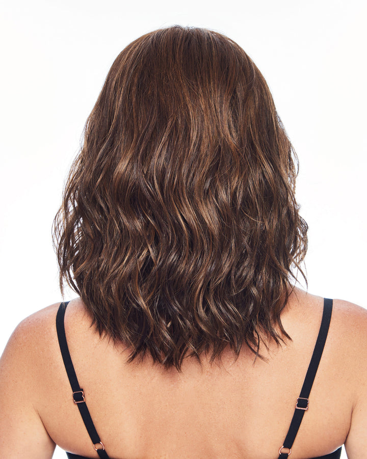 Hairdo Courtside Waves Wig product photo 3