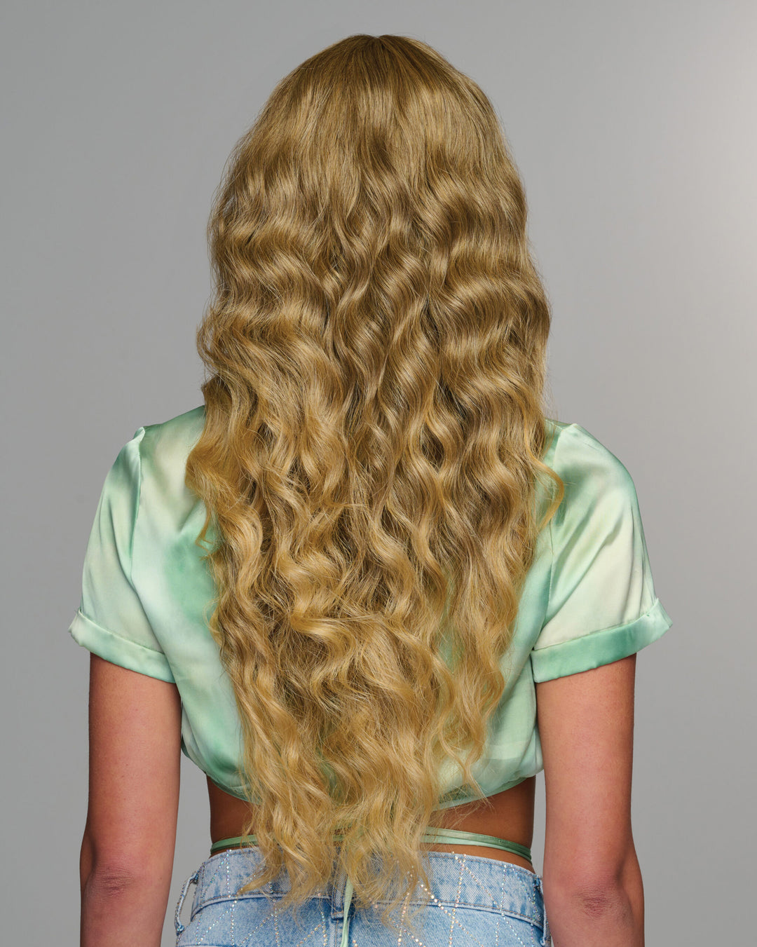 Hairdo Curly Girlie Wig product photo 3