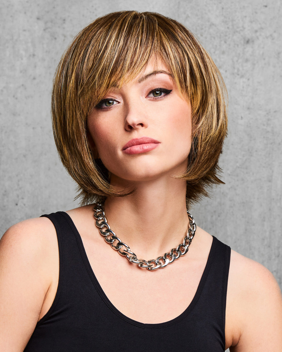 Hairdo Flirty Fringe Bob Wig product photo 5