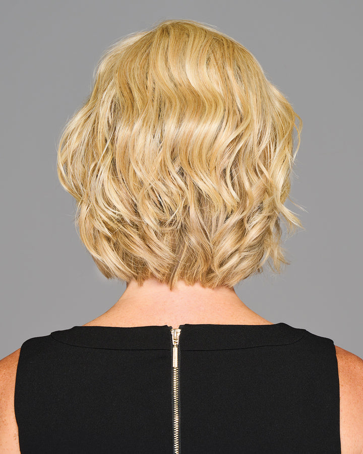 Hairdo Top Beach Waves Wig product photo 3