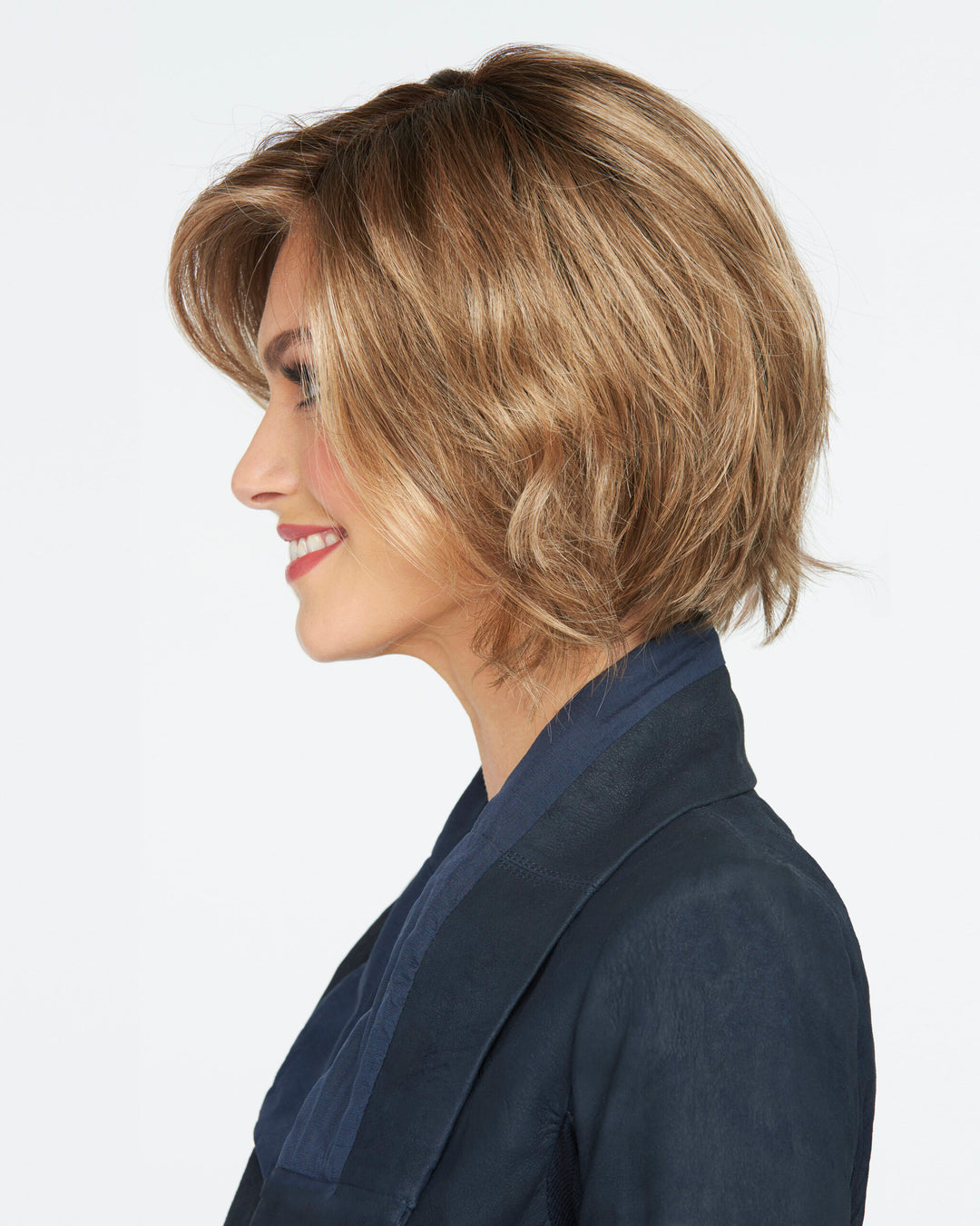 Raquel Welch Ahead of the Curve Wig product photo 5