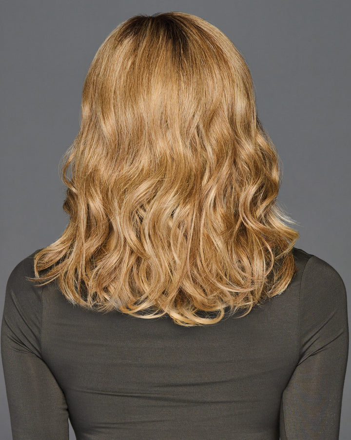 Raquel Welch 14" Top Billing Wavy Topper product photo 4