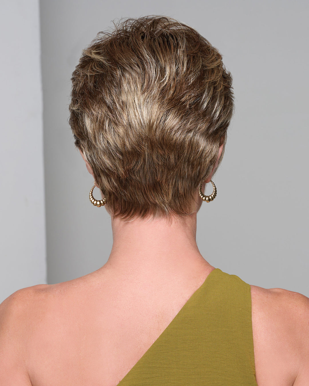 Raquel Welch Winner Premium Wig product photo 7
